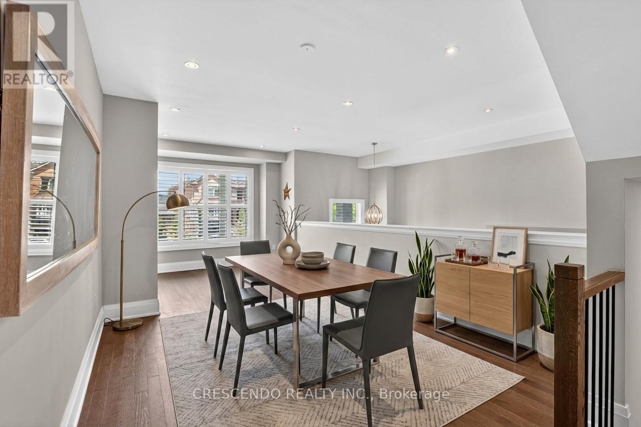 455 Rimilton Avenue, Toronto, Ontario  M8W 2G7 - Photo 15 - W13139024