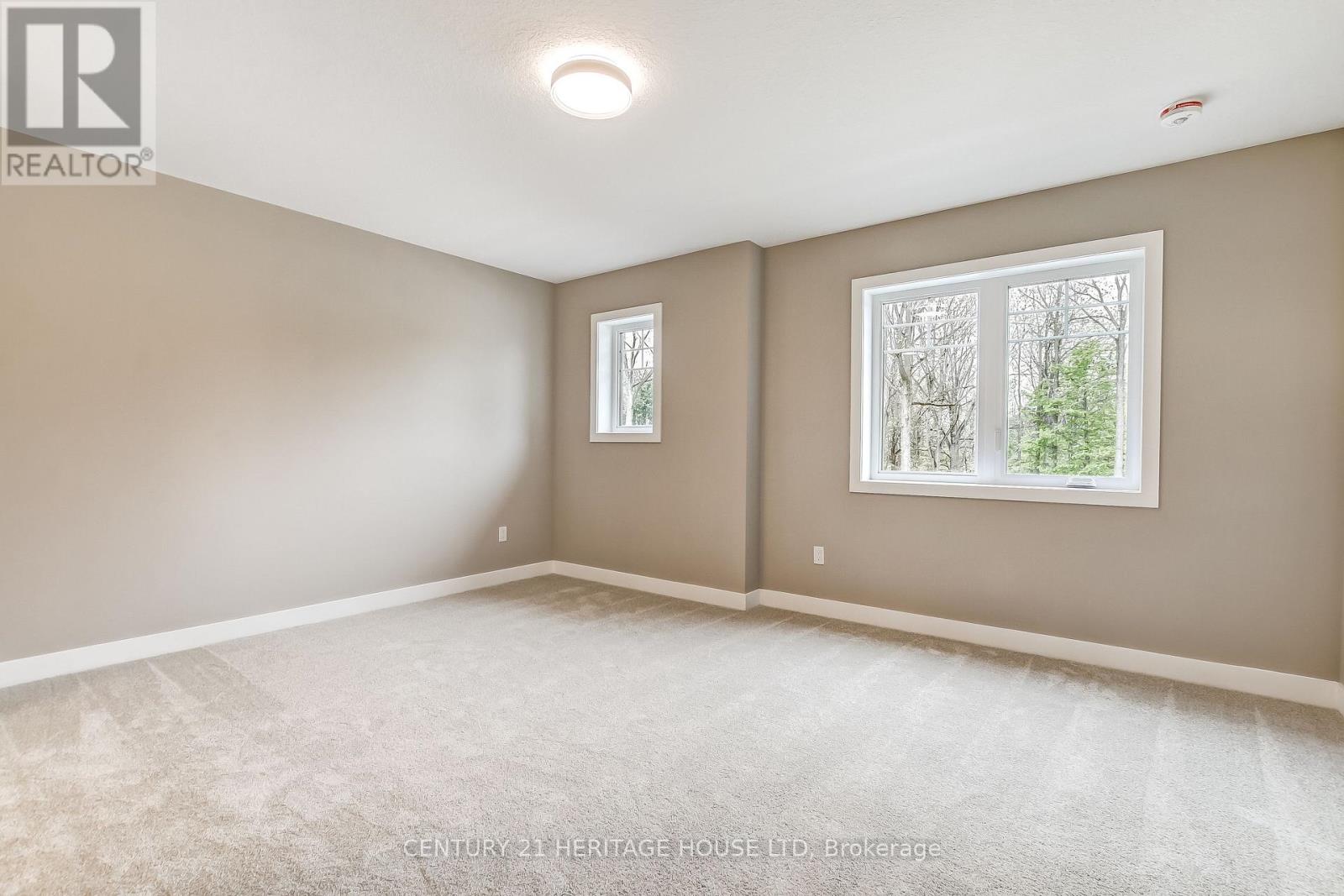 36 Hawks Gate, Central Elgin, Ontario  N5R 0R2 - Photo 16 - X12902856