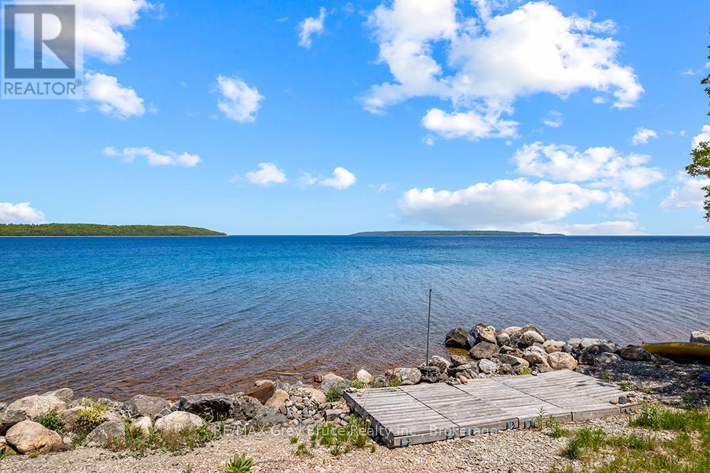 121 Ivy Drive, Georgian Bluffs, Ontario  N0H 2T0 - Photo 19 - X13412378