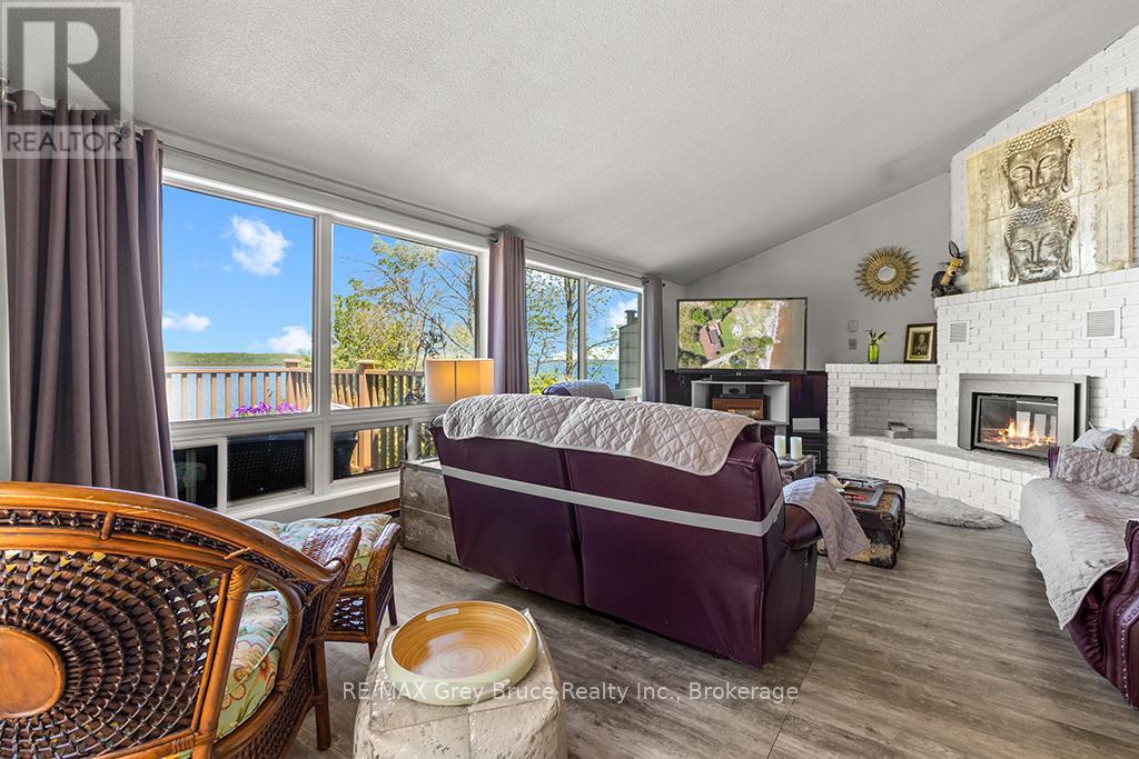 121 Ivy Drive, Georgian Bluffs, Ontario  N0H 2T0 - Photo 22 - X13412378