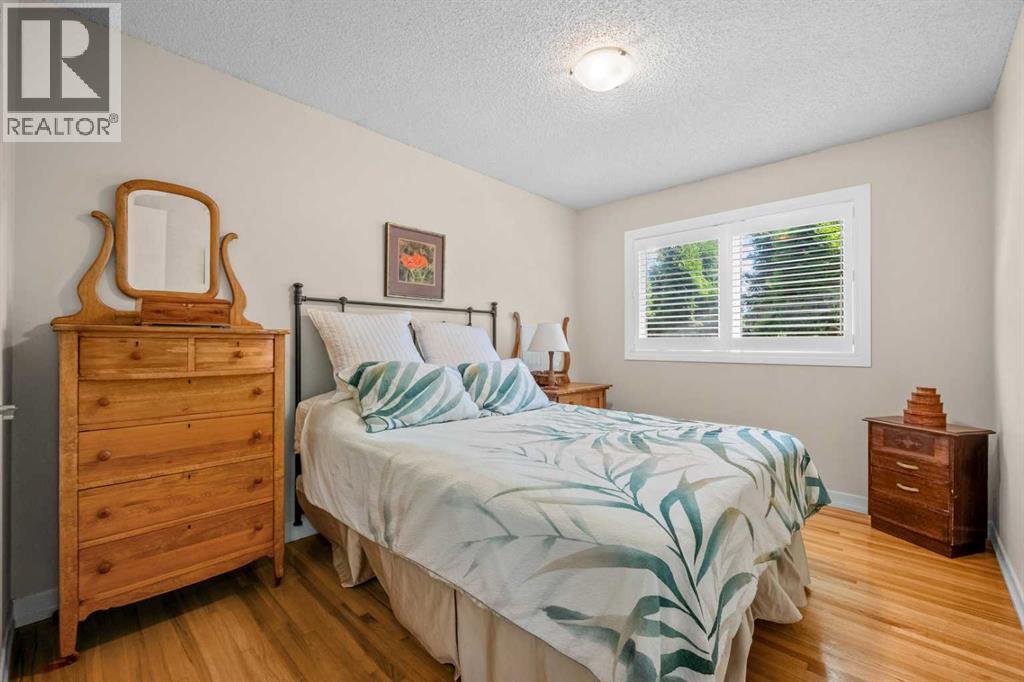 32 Lake Crimson Close SE, Calgary, Alberta  T2J 3K7 - Photo 20 - A2317987