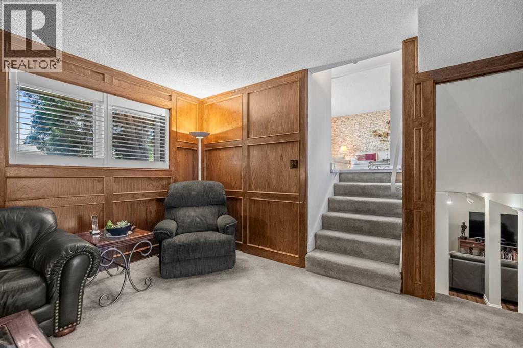 32 Lake Crimson Close SE, Calgary, Alberta  T2J 3K7 - Photo 25 - A2317987