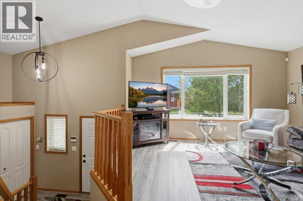 300 Lancaster Drive, Red Deer, Alberta  T4R 3R7 - Photo 6 - A2318699