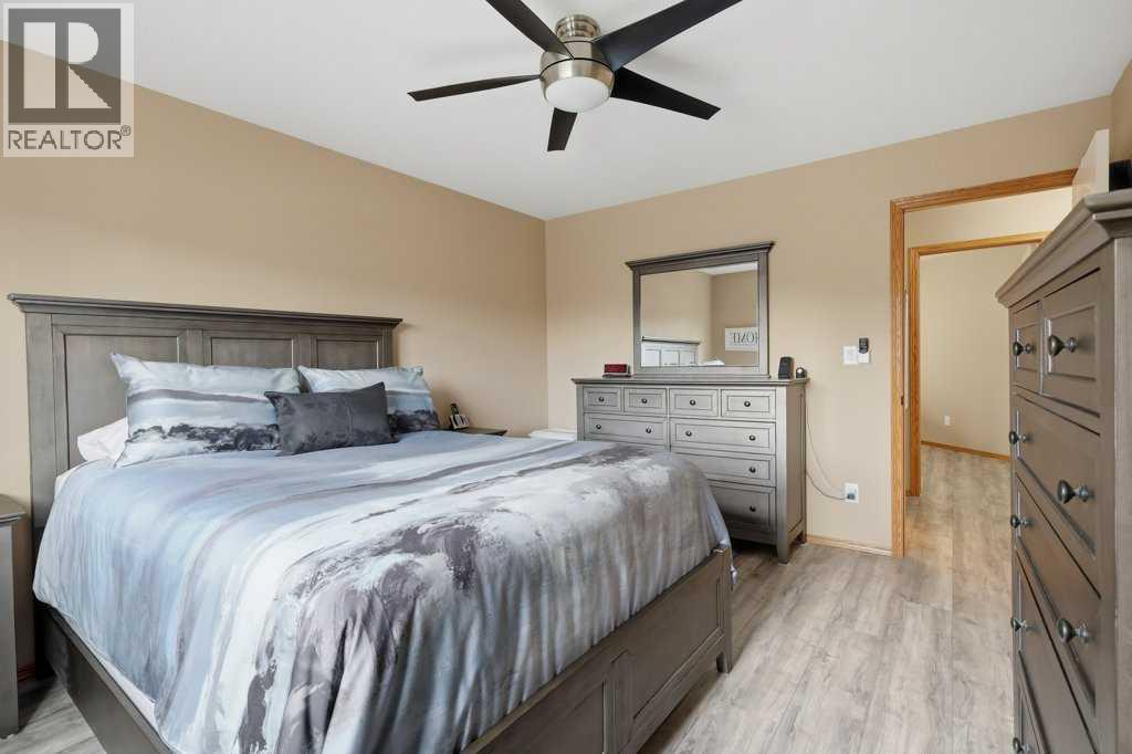 300 Lancaster Drive, Red Deer, Alberta  T4R 3R7 - Photo 22 - A2318699