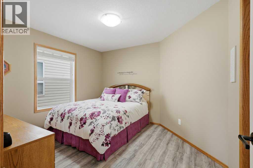 300 Lancaster Drive, Red Deer, Alberta  T4R 3R7 - Photo 18 - A2318699