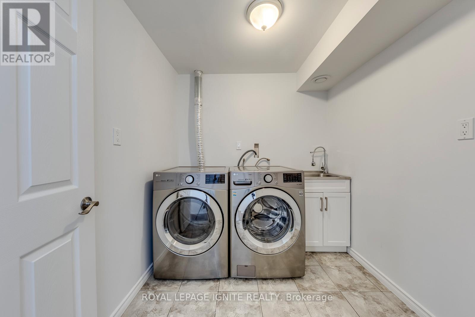 928 Philbrook Drive, Milton, Ontario  L9T 0L3 - Photo 46 - W13412406