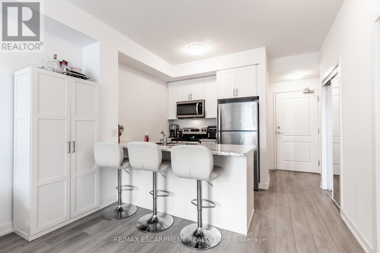 708 - 450 Dundas Street, Hamilton, Ontario  L8B 1Z2 - Photo 4 - X13412402