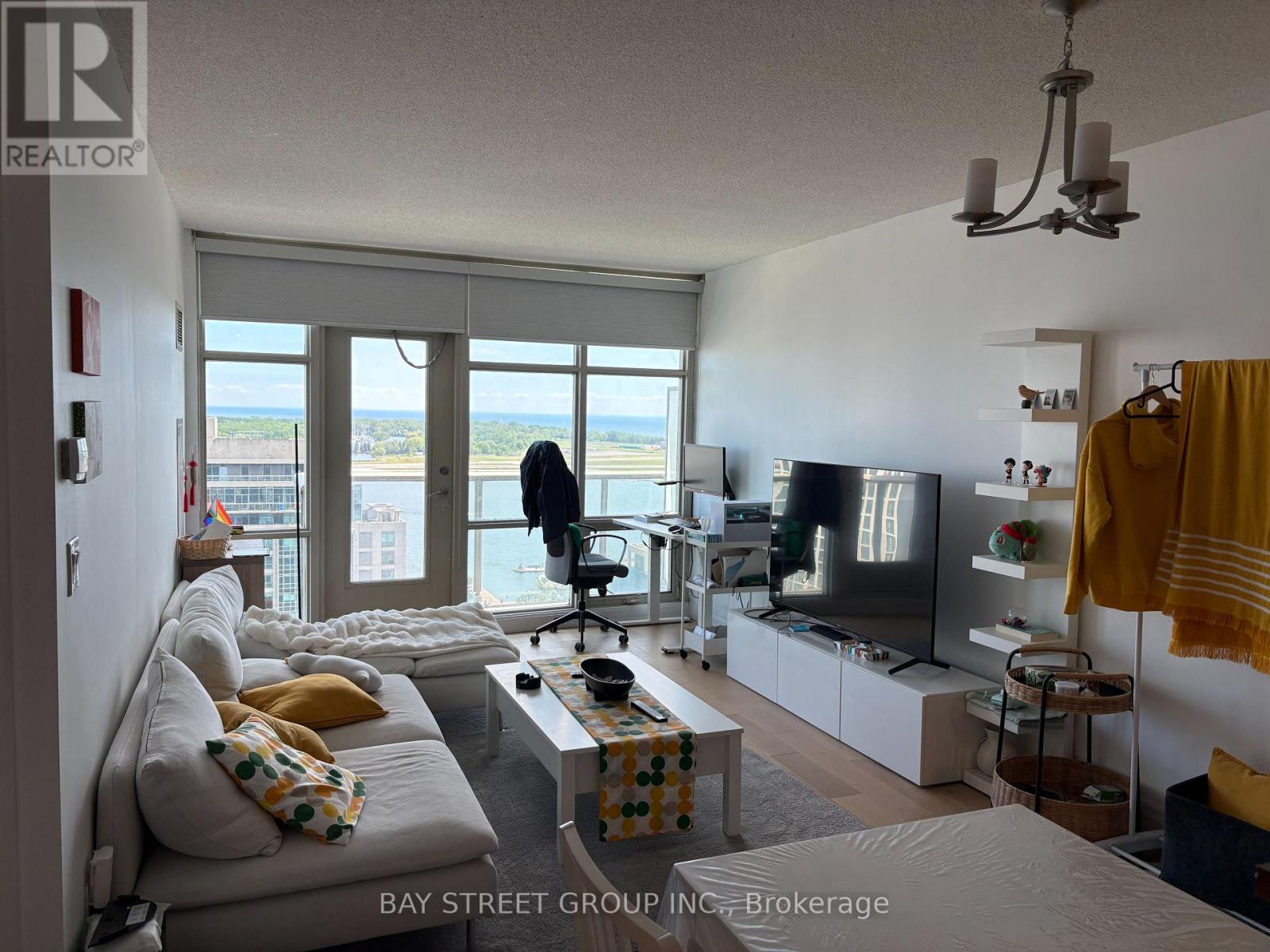2210 - 35 MARINER TERRACE, Toronto, Ontario
