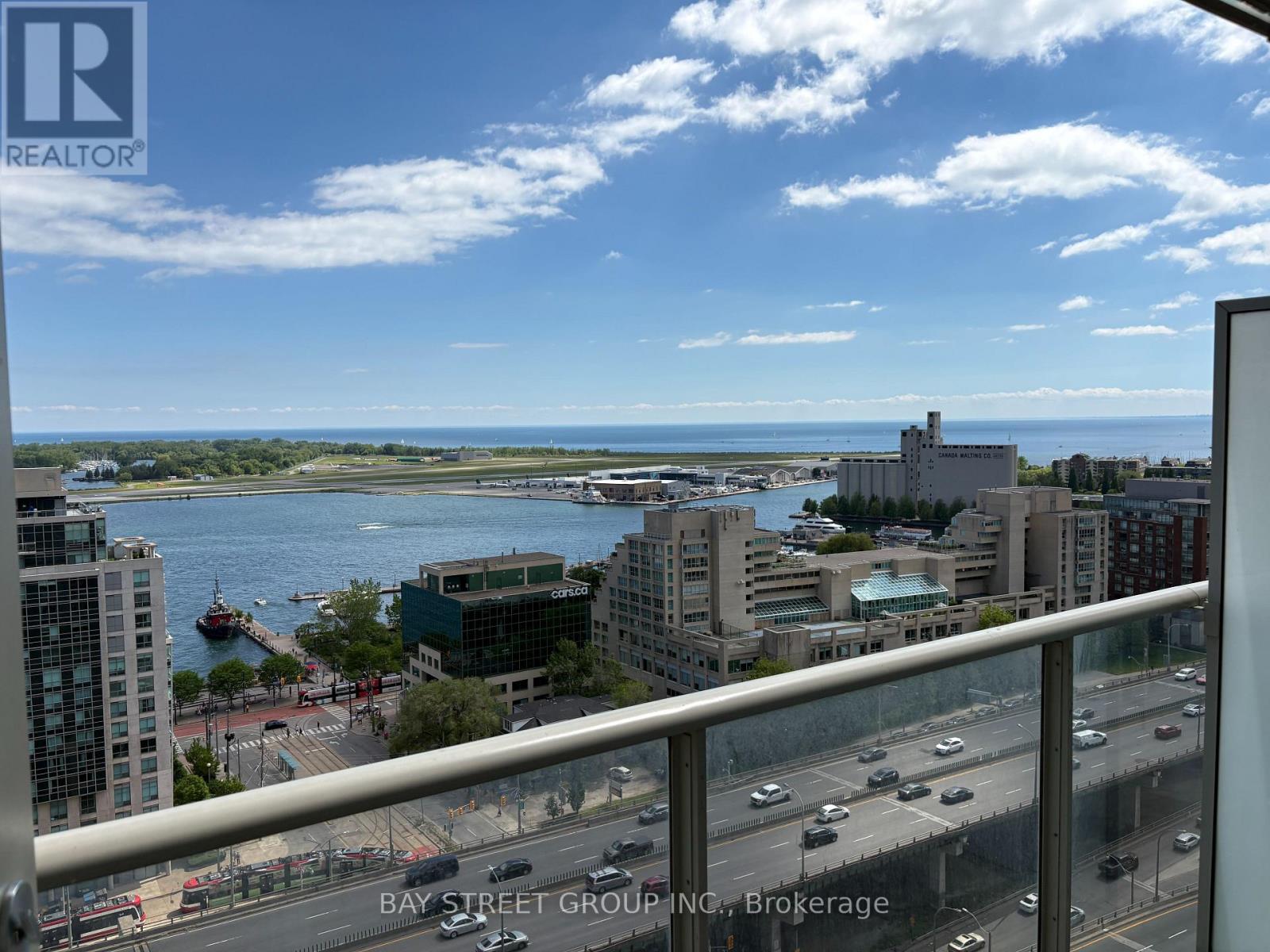 2210 - 35 Mariner Terrace, Toronto, Ontario  M5V 3V9 - Photo 9 - C13411440