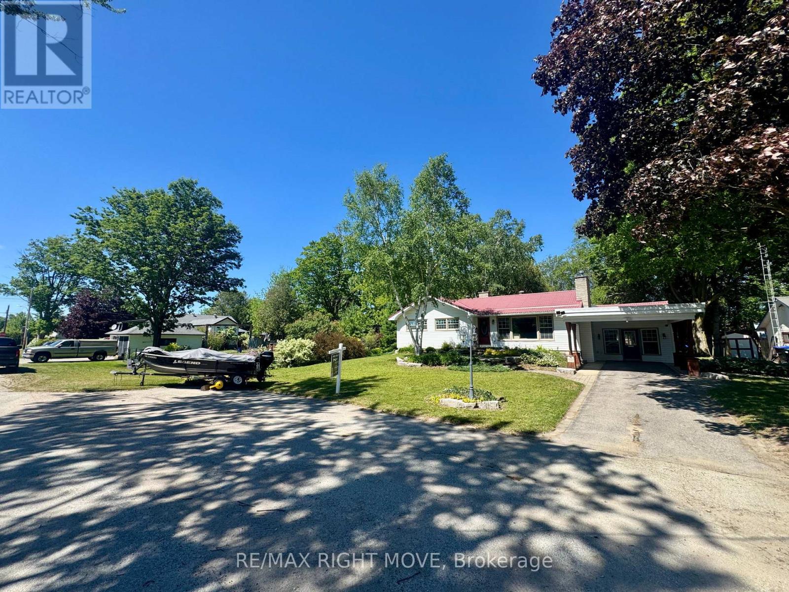 234 Oak Street, Clearview, Ontario  L0M 1S0 - Photo 10 - S13142562