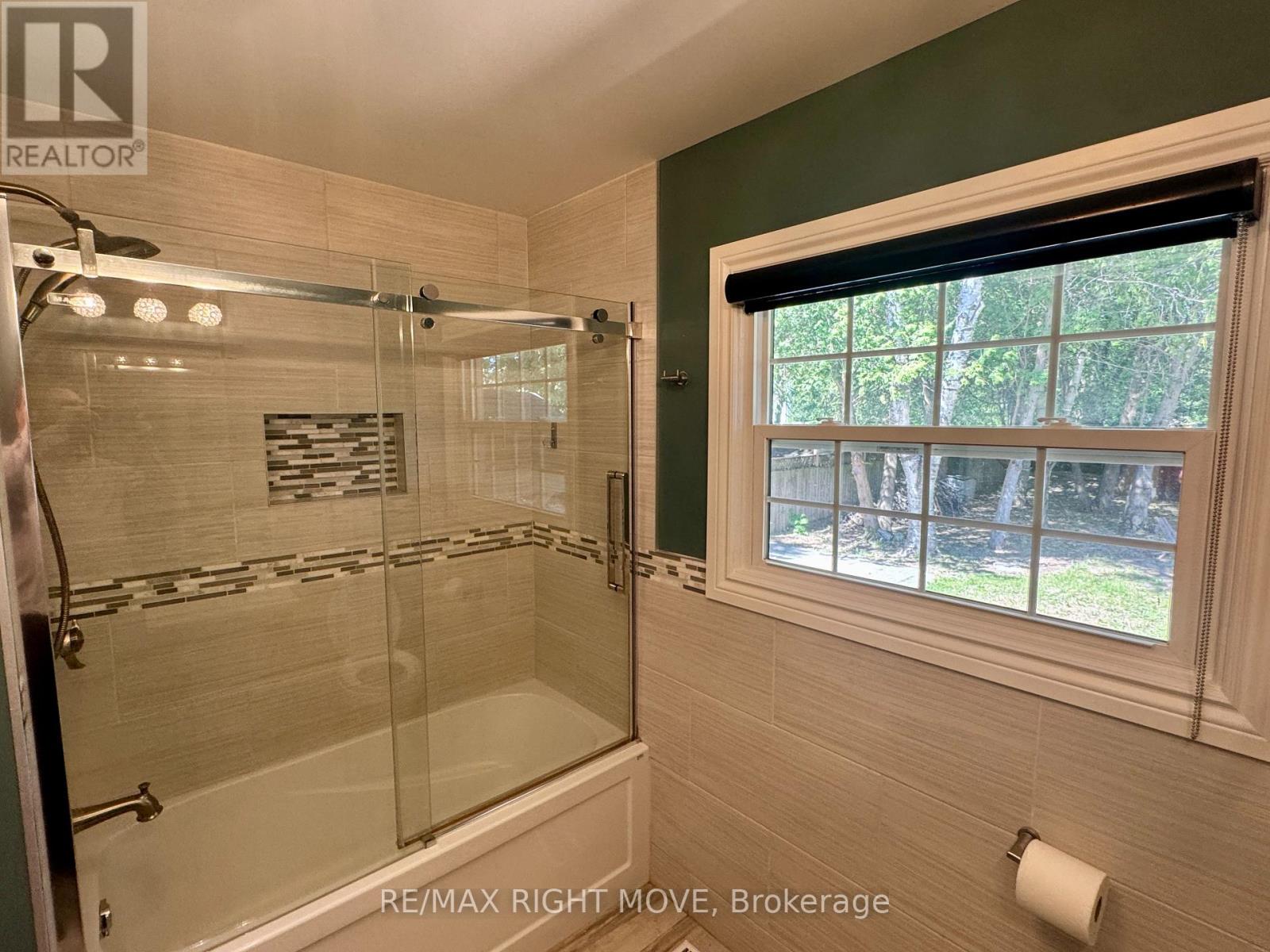 234 Oak Street, Clearview, Ontario  L0M 1S0 - Photo 25 - S13142562