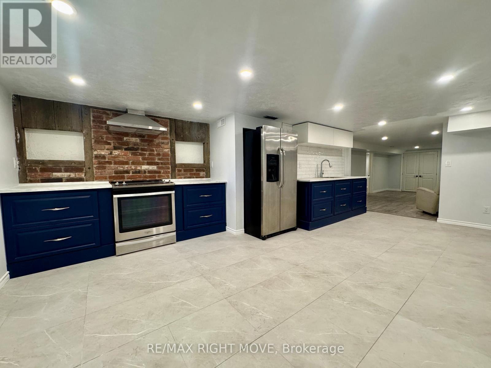 234 Oak Street, Clearview, Ontario  L0M 1S0 - Photo 34 - S13142562