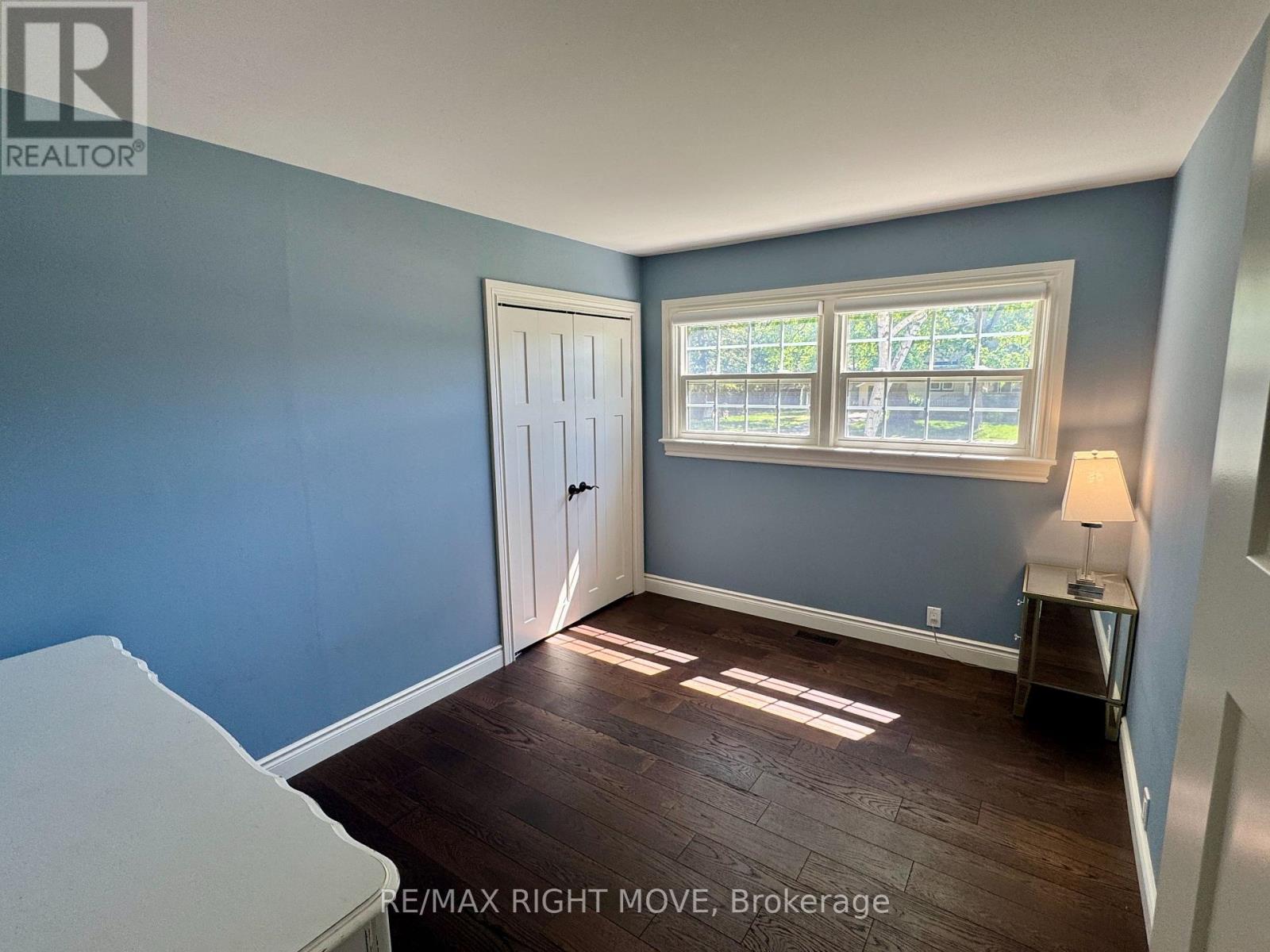 234 Oak Street, Clearview, Ontario  L0M 1S0 - Photo 26 - S13142562
