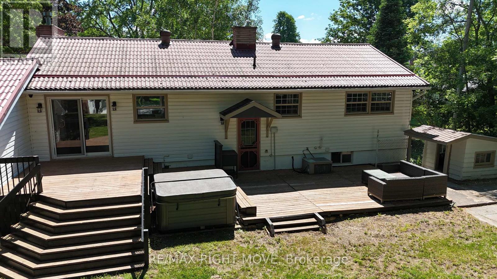 234 Oak Street, Clearview, Ontario  L0M 1S0 - Photo 6 - S13142562