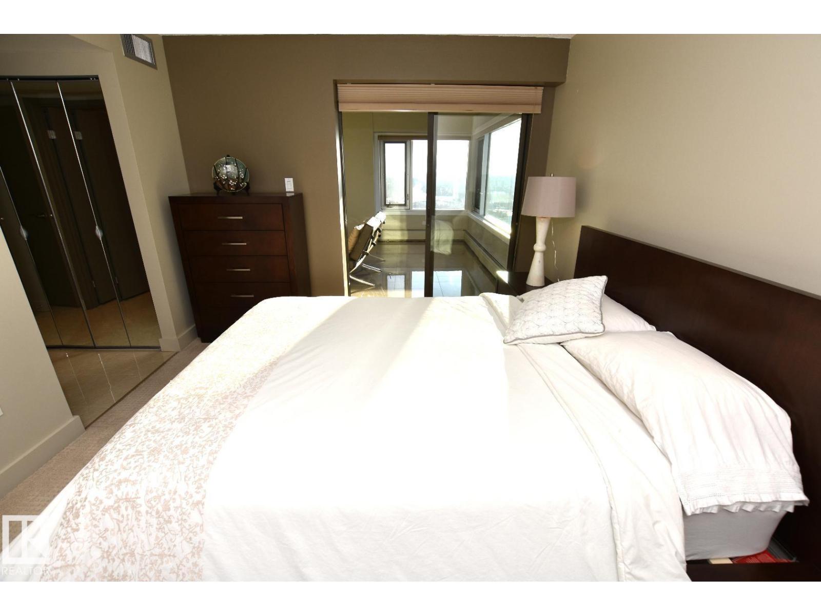 #1805 10011 123 St NW, Edmonton, Alberta  T5M 1M9 - Photo 12 - E4490791