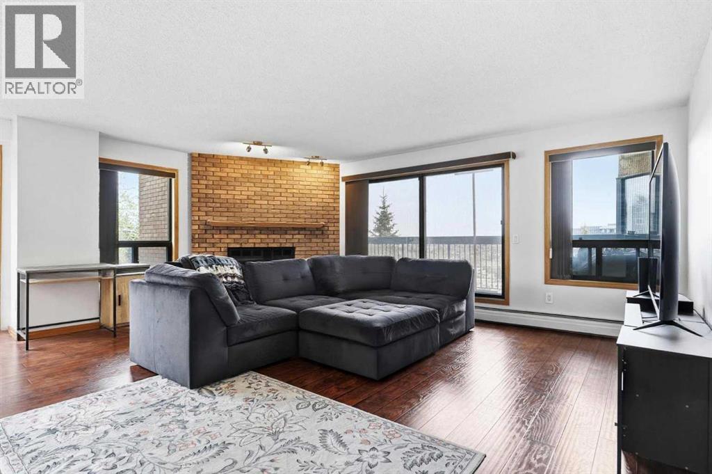 805, 320 Meredith Road NE, Calgary, Alberta  T2E 5A6 - Photo 4 - A2310827