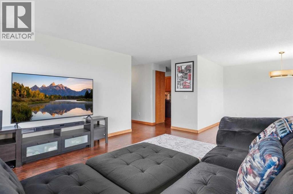 805, 320 Meredith Road NE, Calgary, Alberta  T2E 5A6 - Photo 3 - A2310827