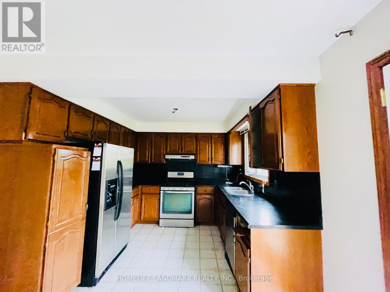 121 Harmonia Crescent, Vaughan, Ontario  L4L 3Y2 - Photo 20 - N13412452