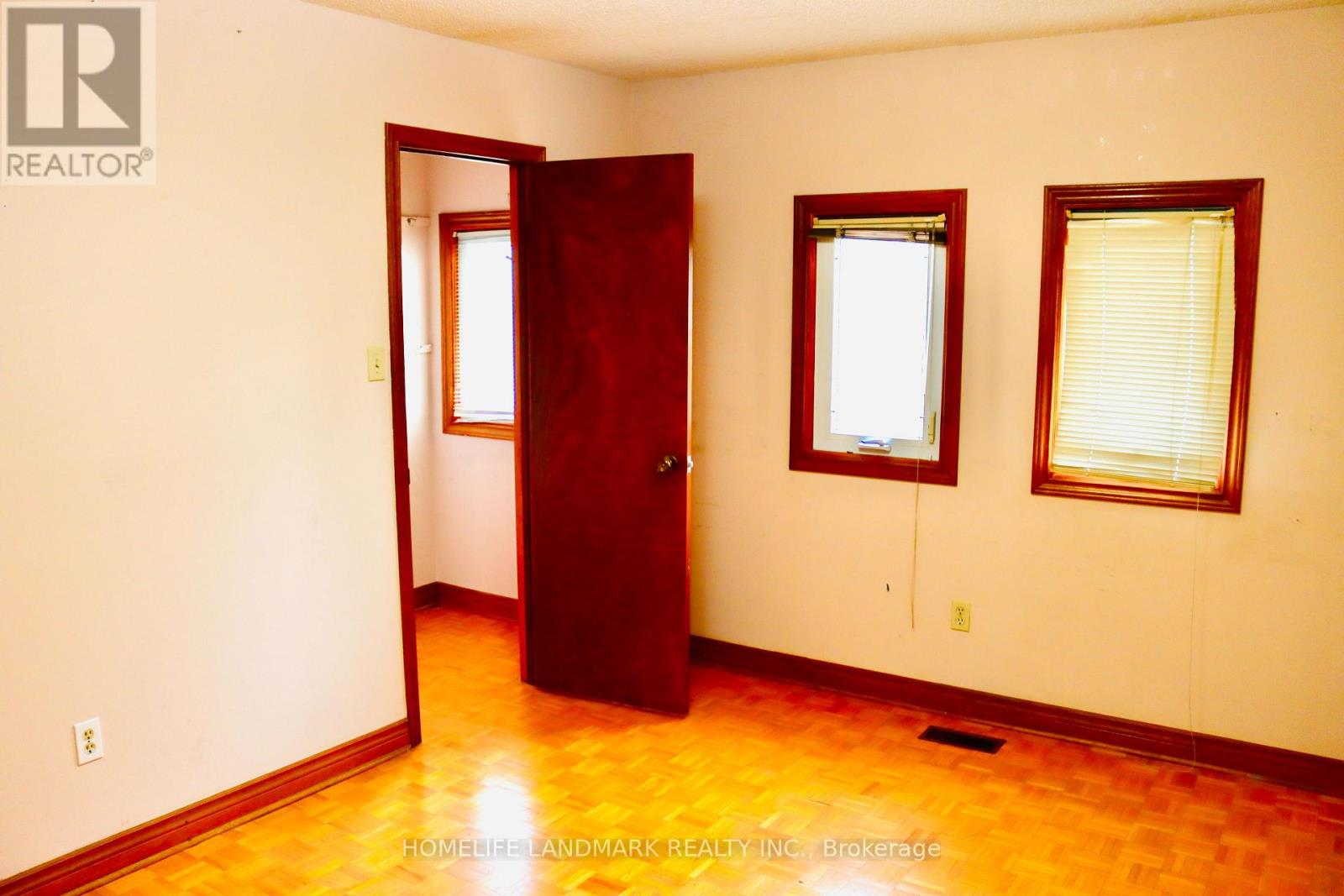 121 Harmonia Crescent, Vaughan, Ontario  L4L 3Y2 - Photo 33 - N13412452