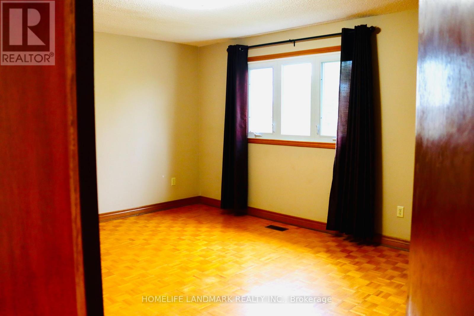 121 Harmonia Crescent, Vaughan, Ontario  L4L 3Y2 - Photo 37 - N13412452