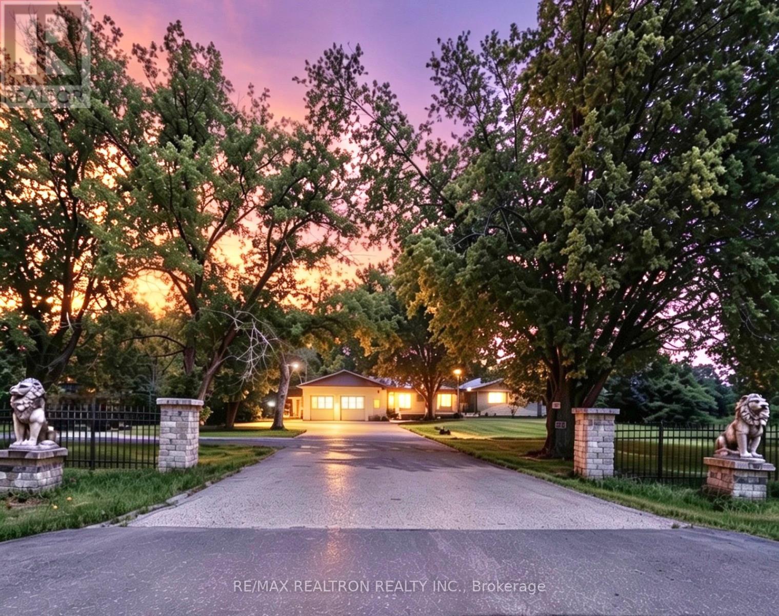 22305 Kennedy Road, East Gwillimbury, Ontario  L0G 1R0 - Photo 1 - N13412454