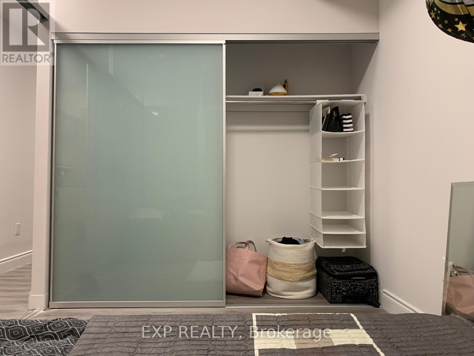 3710 - 426 University Avenue, Toronto, Ontario  M5G 1S9 - Photo 8 - C13412470
