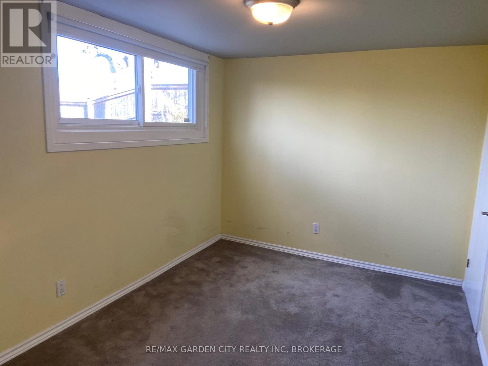 Lower - 9 Stonegate Drive, St. Catharines, Ontario  L2P 3K9 - Photo 9 - X13412478