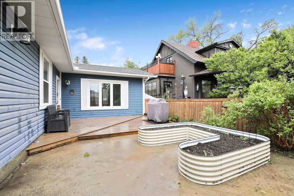 723 5 Avenue SW, High River, Alberta  T1V 1B9 - Photo 4 - A2316543