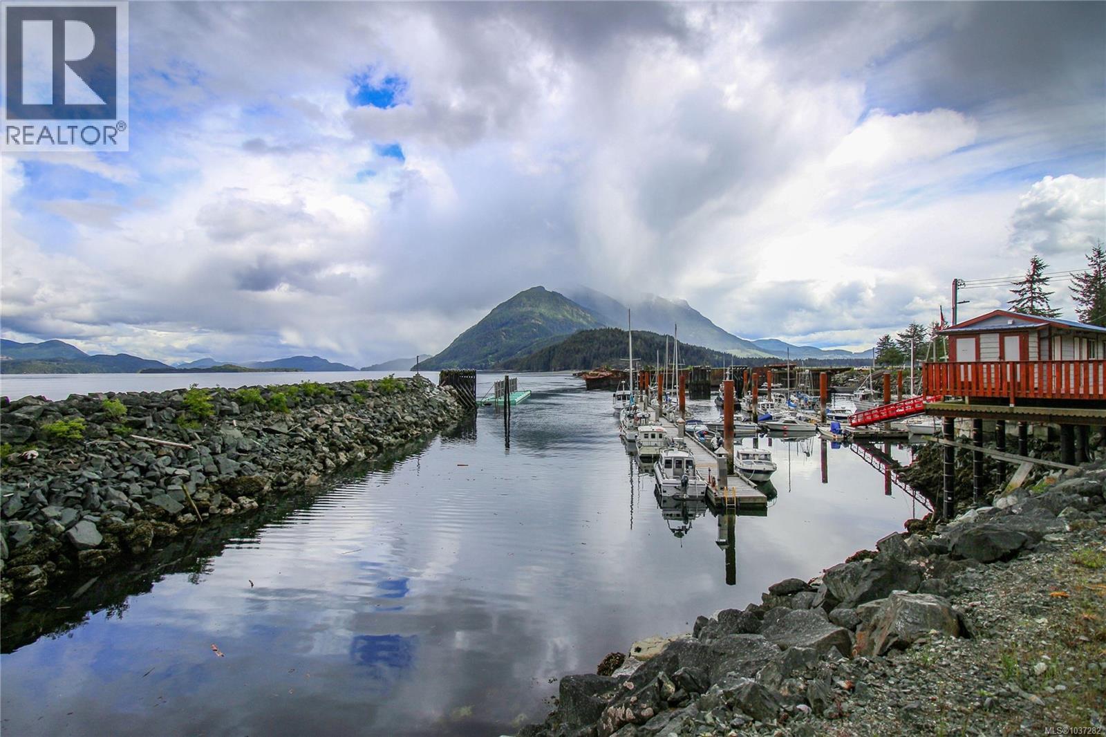 709 Sayward Rd, Sayward, British Columbia  V0P 1R0 - Photo 10 - 1037282