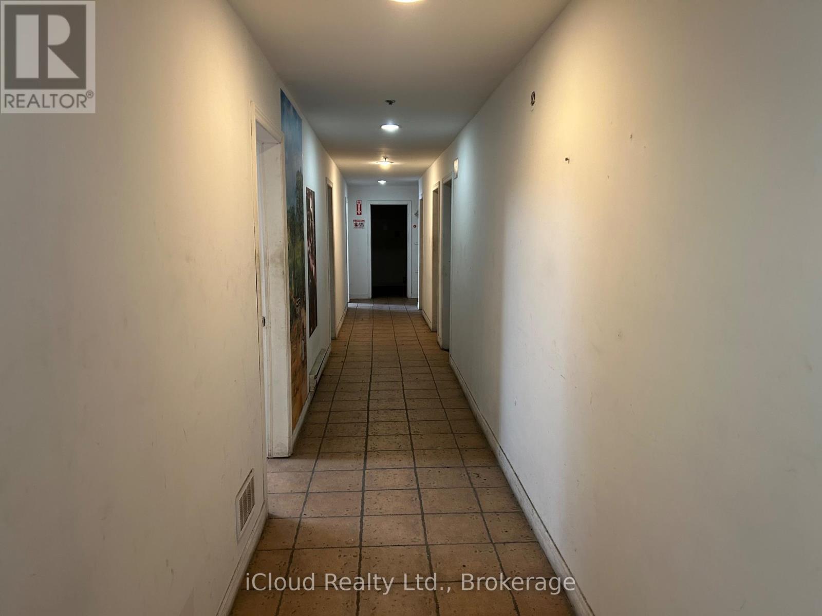 3 - 101 West Drive, Brampton, Ontario  L6T 2J6 - Photo 5 - W13117506