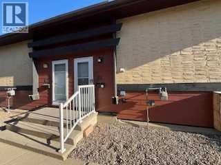 61, 5 Acadia Road W, Lethbridge, Alberta  T1K 4C1 - Photo 2 - A2314267