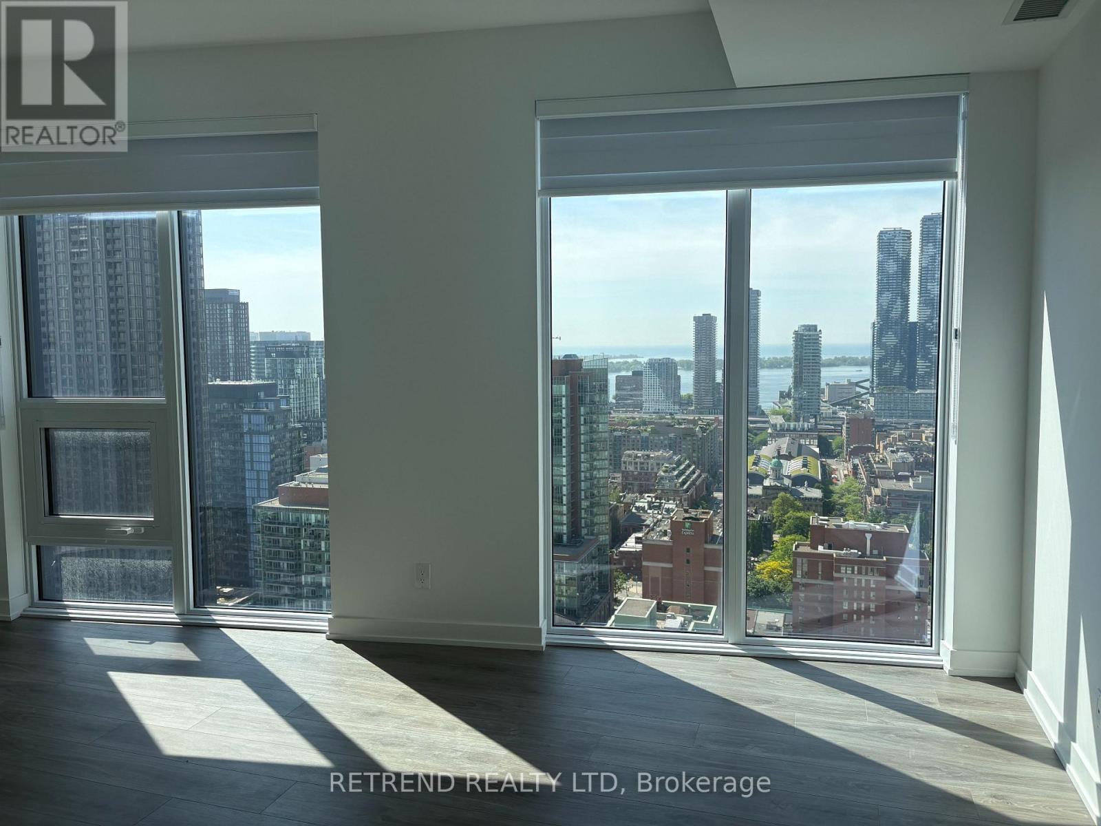 3506 - 100 Queen Street E, Toronto (Church-Yonge Corridor), Ontario  M5C 0B5 - Photo 2 - C13412494