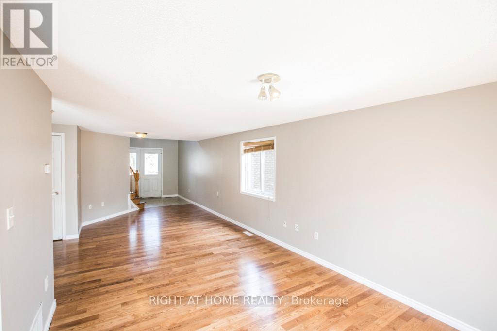 11 Butternut Drive, Barrie (Holly), Ontario  L4N 0E1 - Photo 11 - S13412498
