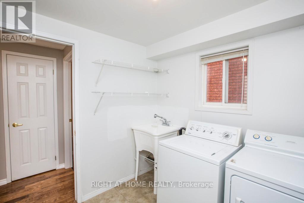 11 Butternut Drive, Barrie (Holly), Ontario  L4N 0E1 - Photo 18 - S13412498