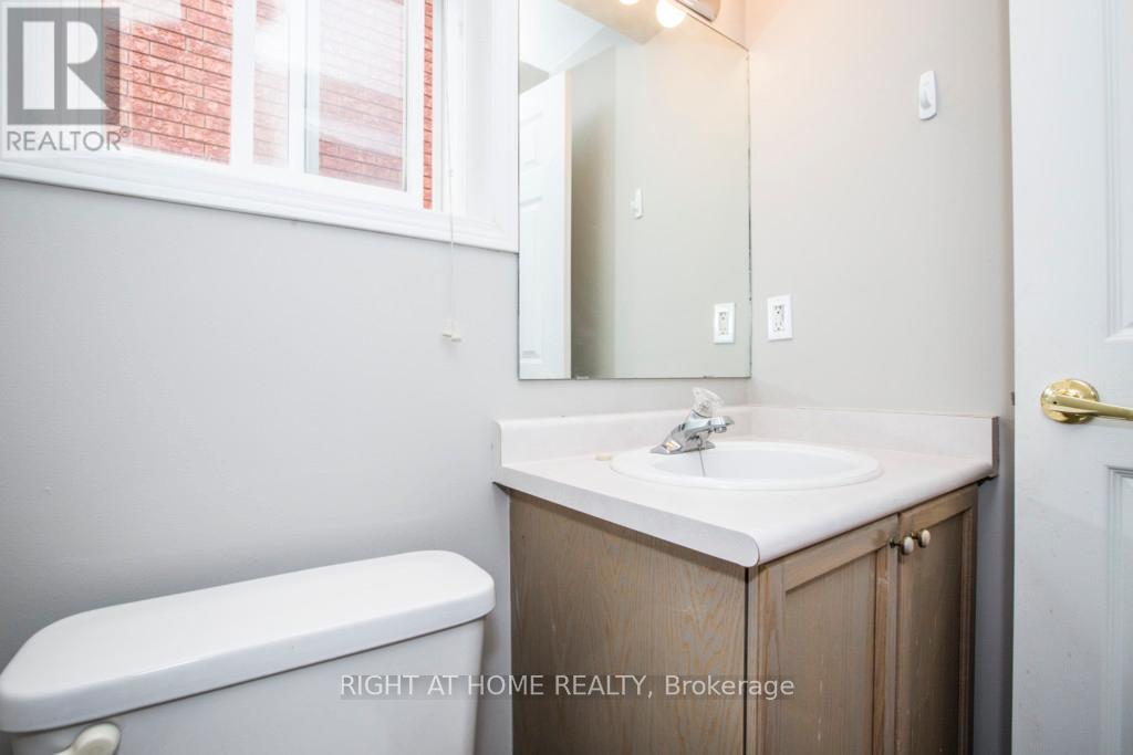 11 Butternut Drive, Barrie (Holly), Ontario  L4N 0E1 - Photo 20 - S13412498