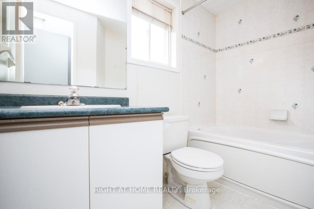 11 Butternut Drive, Barrie (Holly), Ontario  L4N 0E1 - Photo 25 - S13412498