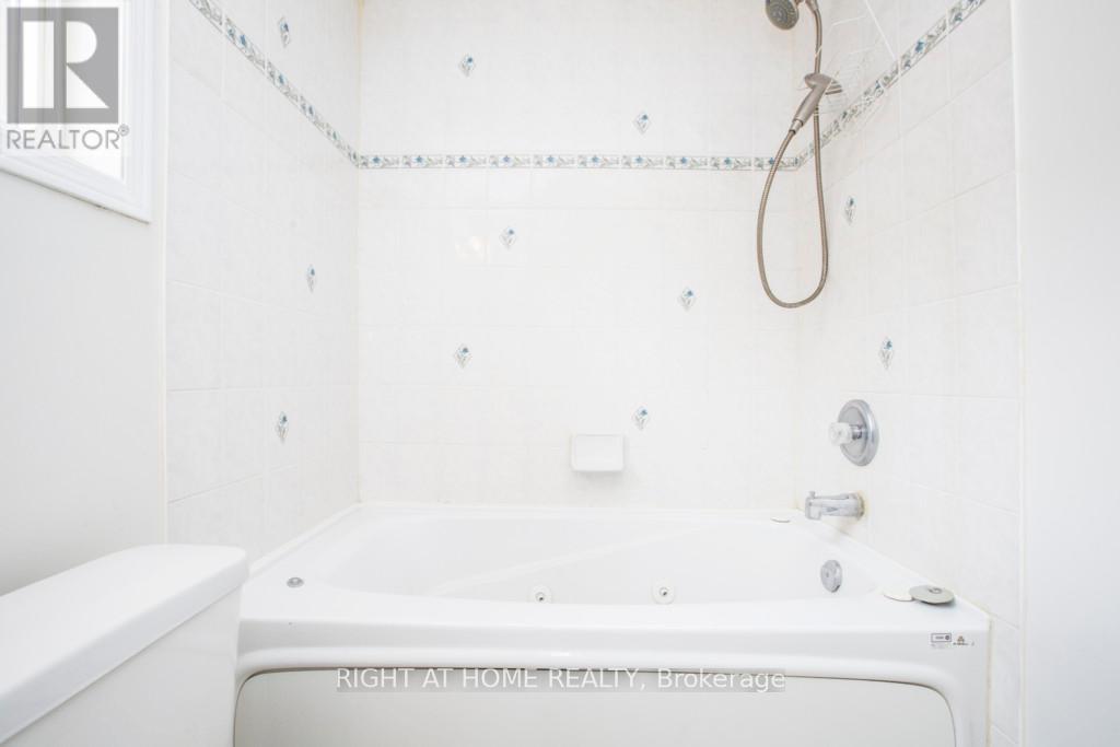 11 Butternut Drive, Barrie (Holly), Ontario  L4N 0E1 - Photo 26 - S13412498