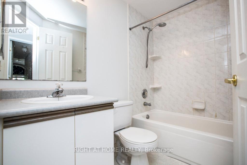 11 Butternut Drive, Barrie (Holly), Ontario  L4N 0E1 - Photo 28 - S13412498