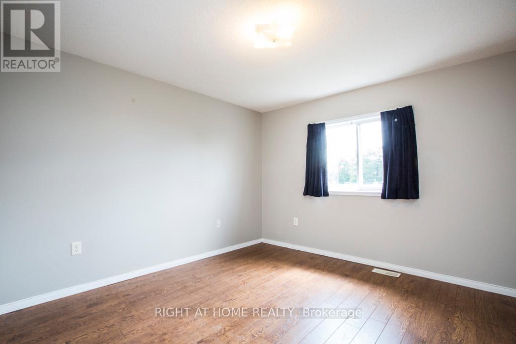 11 Butternut Drive, Barrie (Holly), Ontario  L4N 0E1 - Photo 31 - S13412498
