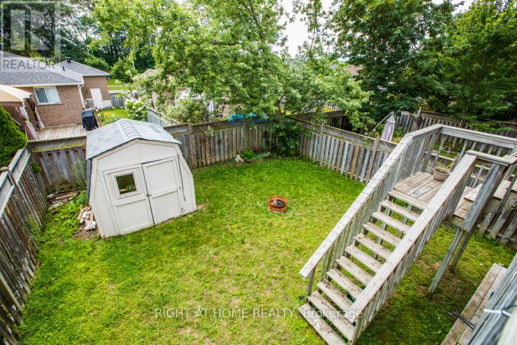 11 Butternut Drive, Barrie (Holly), Ontario  L4N 0E1 - Photo 46 - S13412498