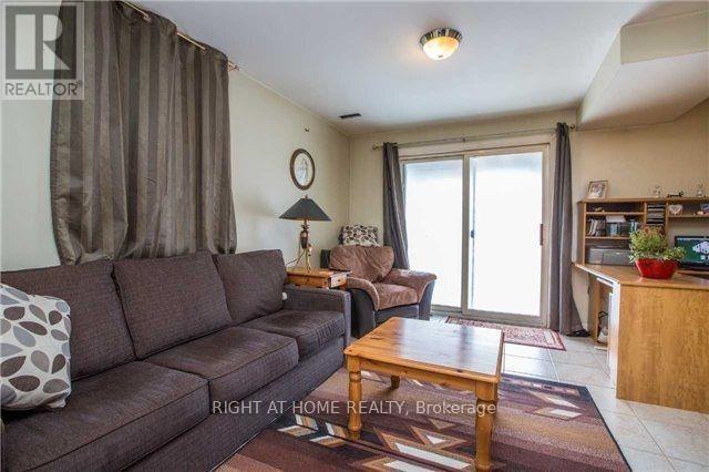 11 Butternut Drive, Barrie (Holly), Ontario  L4N 0E1 - Photo 47 - S13412498