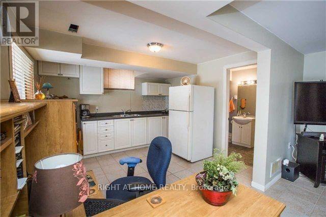 11 Butternut Drive, Barrie (Holly), Ontario  L4N 0E1 - Photo 48 - S13412498