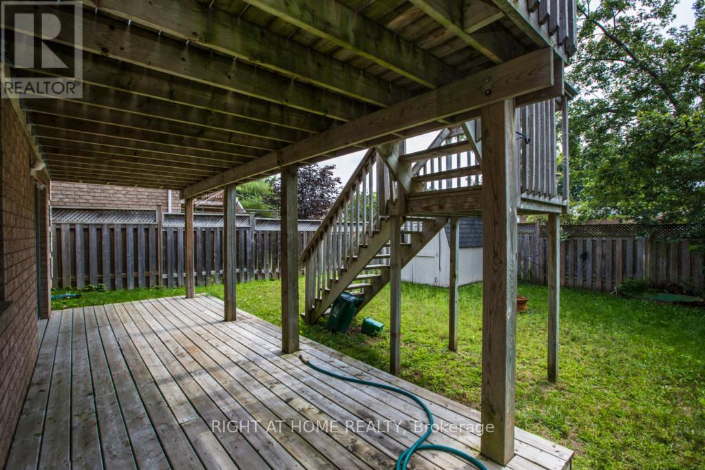11 Butternut Drive, Barrie (Holly), Ontario  L4N 0E1 - Photo 6 - S13412498