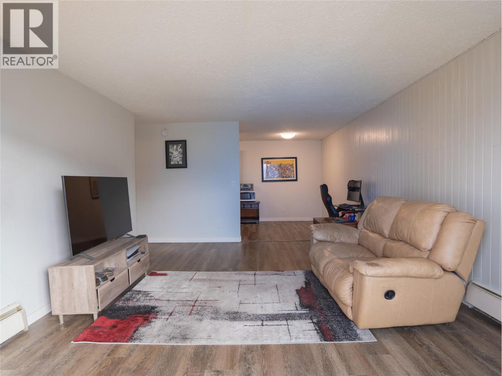 1300 Church St Street Unit# 102, Penticton, British Columbia  V2A 4R8 - Photo 4 - 10373583