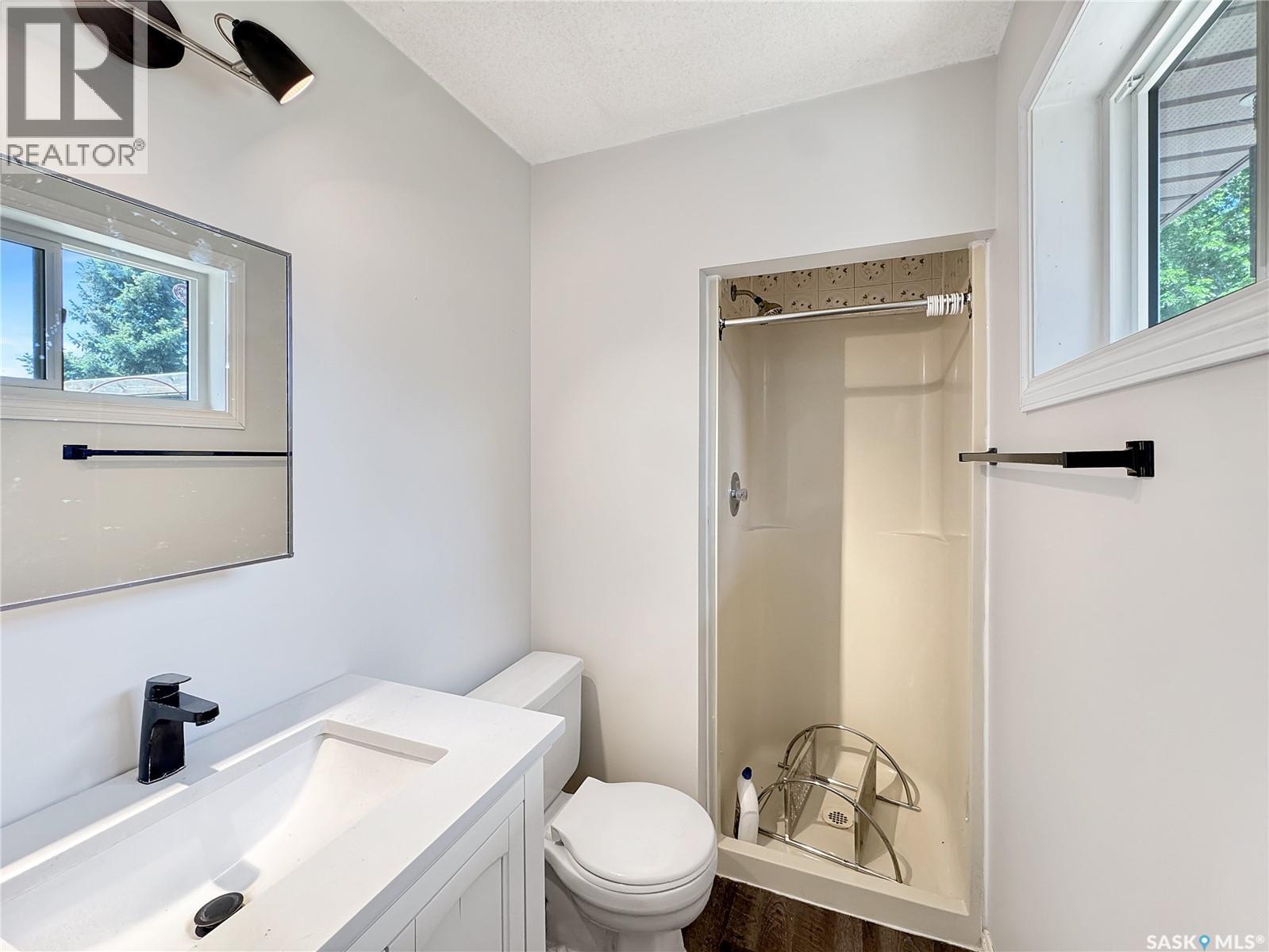 2472 Ross Crescent, North Battleford, Saskatchewan  S9A 3R3 - Photo 11 - SK038493