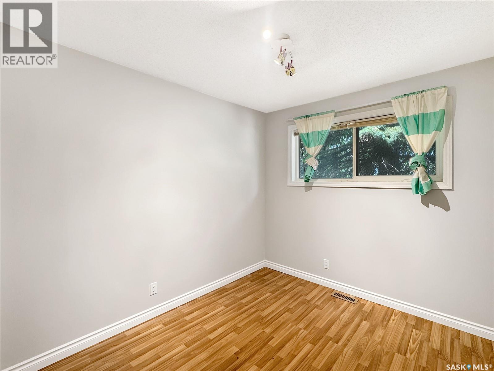 2472 Ross Crescent, North Battleford, Saskatchewan  S9A 3R3 - Photo 13 - SK038493