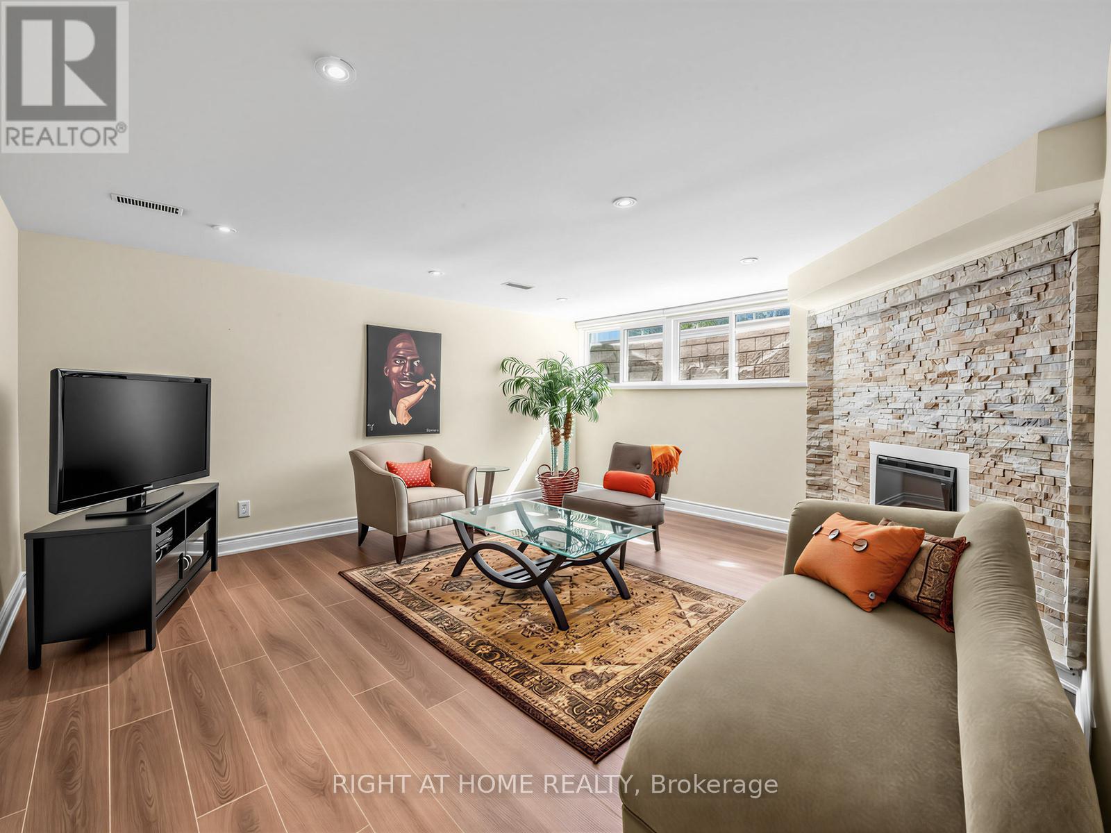 2980 Folkway Drive, Mississauga, Ontario  L5L 1Z6 - Photo 29 - W13412496