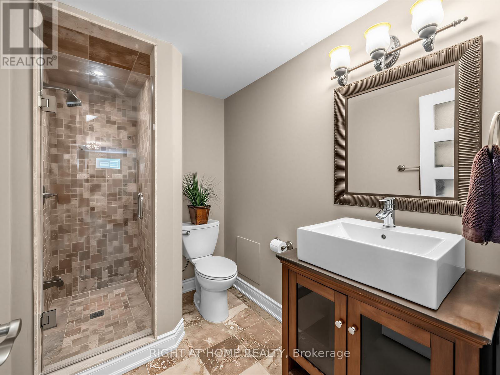 2980 Folkway Drive, Mississauga, Ontario  L5L 1Z6 - Photo 32 - W13412496