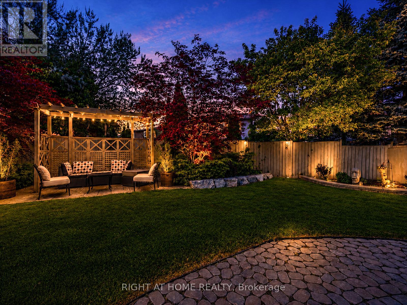 2980 Folkway Drive, Mississauga, Ontario  L5L 1Z6 - Photo 40 - W13412496