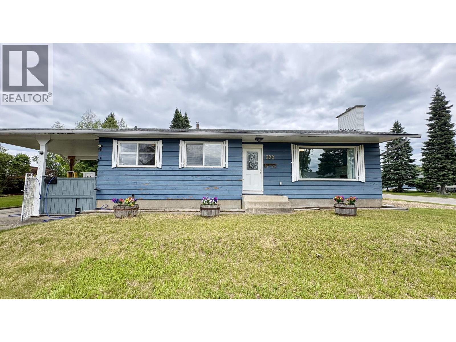 322 PIONEER AVENUE